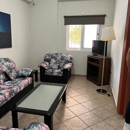 Apartment Georgios *